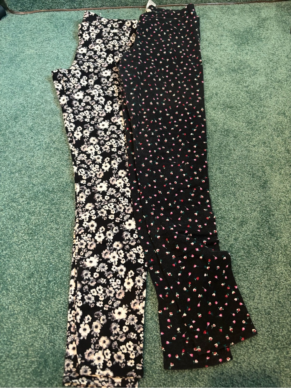 LC Lauren Conrad XS Cotton Blend Leggings Bundle Floral Black 2 Pack